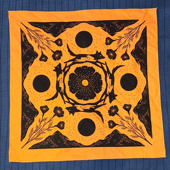 Eradura Brown/Burnt Orange and Black Patterned Bandana - Picture 3 of 3